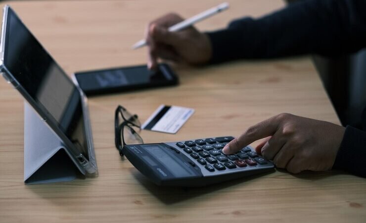 Freeze a debtor's bank account